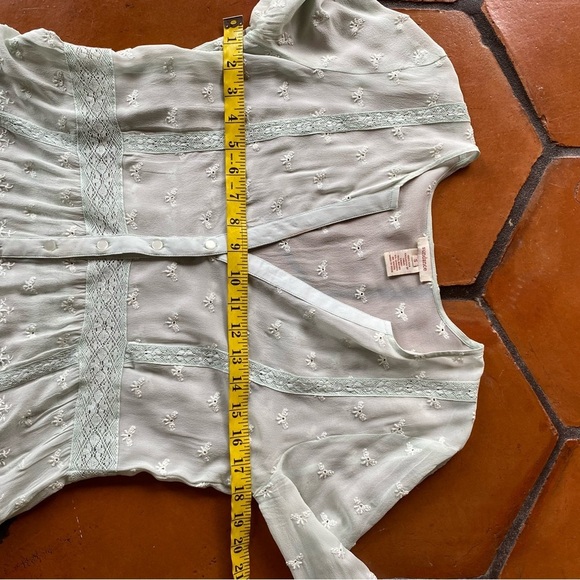 Sundance Womens Blouse Top Silk Eyelet Button Up 3/4 Sleeve Boho Cottagecore S - Picture 7 of 9